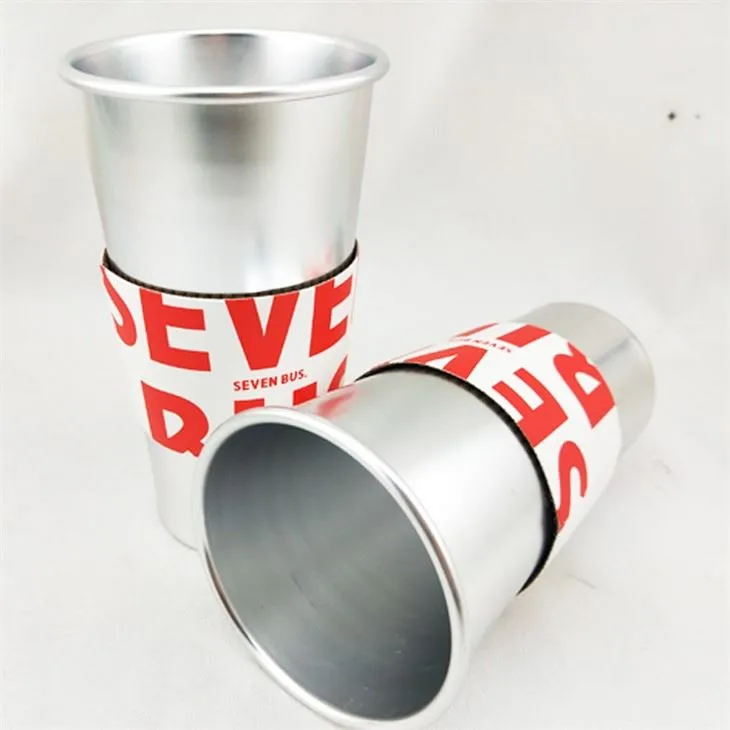 रेट्रो एल्यूमिनियम कप